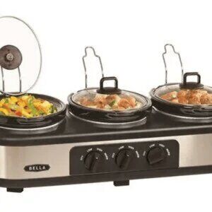3 x 1.5-Quart Triple Slow Cooker - Stainless Steel/Black ( NEW WITH BOX)